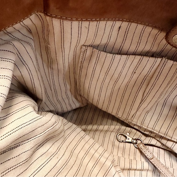 Frye Melissa Tote Hand Dyed Brown Leather - Picture 11 of 14